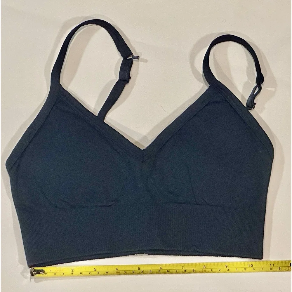 Lululemon NAVY BLUE V Neck Seamless Sports Bra Size 4